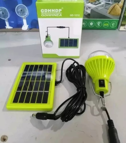 چراغ آویز خورشیدی پنل جدا 5 وات مدل GD-1212 مناسب فضای باز و کمپینگ